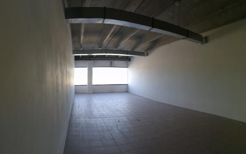 negozio in vendita a Castelletto sopra Ticino