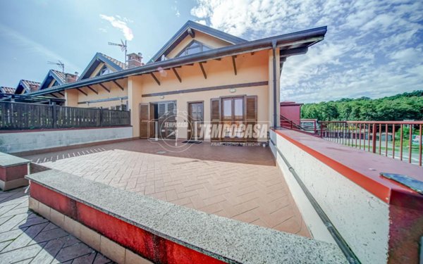 appartamento in vendita a Castelletto sopra Ticino