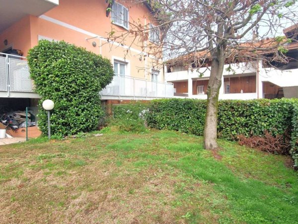 appartamento in vendita a Castelletto sopra Ticino