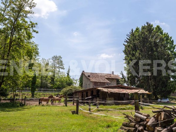 appartamento in vendita a Castelletto sopra Ticino
