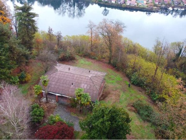 casa indipendente in vendita a Castelletto sopra Ticino