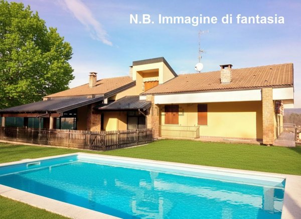 casa indipendente in vendita a Castelletto sopra Ticino