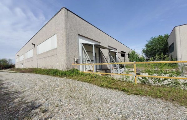 ufficio in vendita a Castelletto sopra Ticino