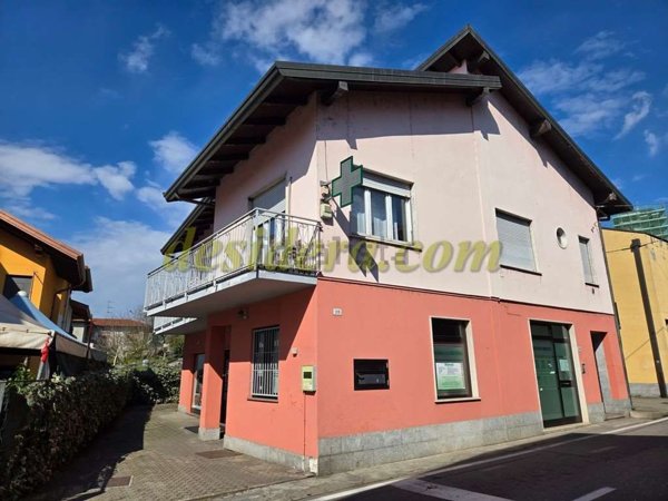 ufficio in vendita a Castelletto sopra Ticino