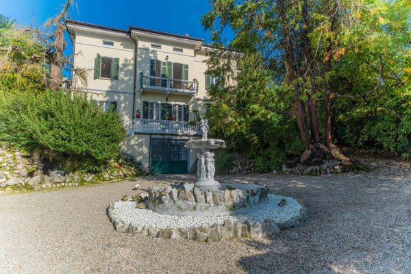casa indipendente in vendita a Castelletto sopra Ticino