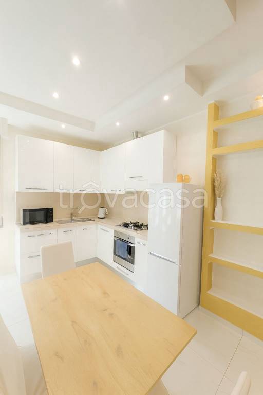 appartamento in vendita a Castelletto sopra Ticino