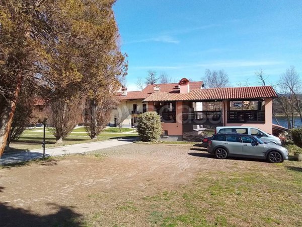 appartamento in vendita a Castelletto sopra Ticino