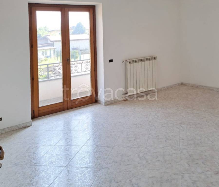 appartamento in vendita a Castelletto sopra Ticino