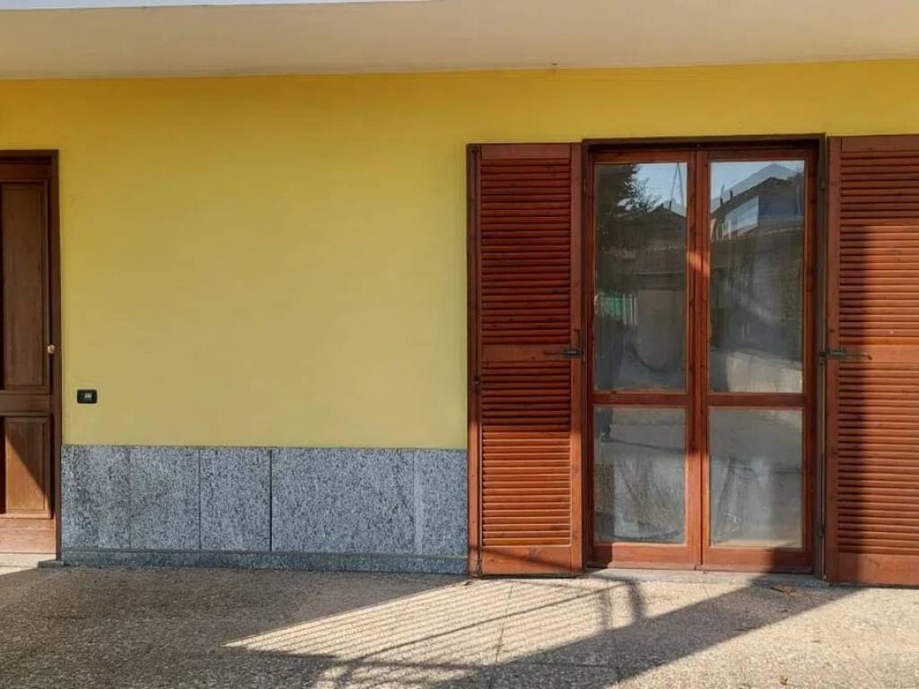 appartamento in vendita a Castelletto sopra Ticino