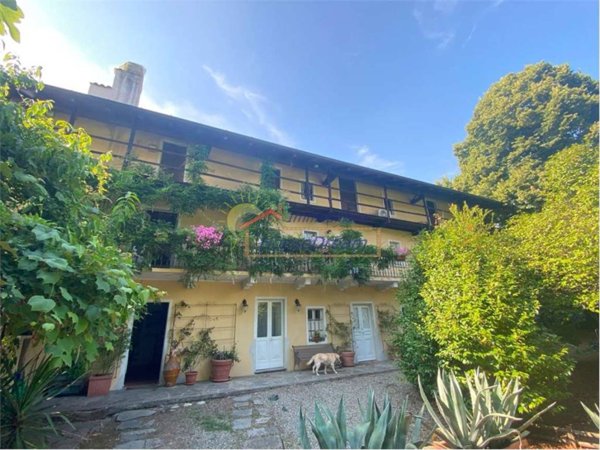casa indipendente in vendita a Castelletto sopra Ticino