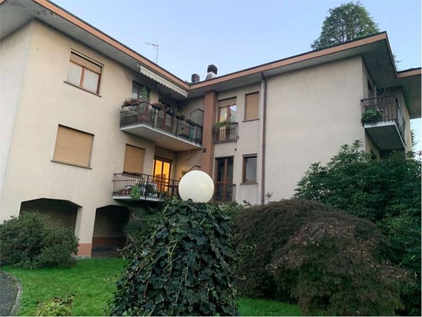 appartamento in vendita a Castelletto sopra Ticino