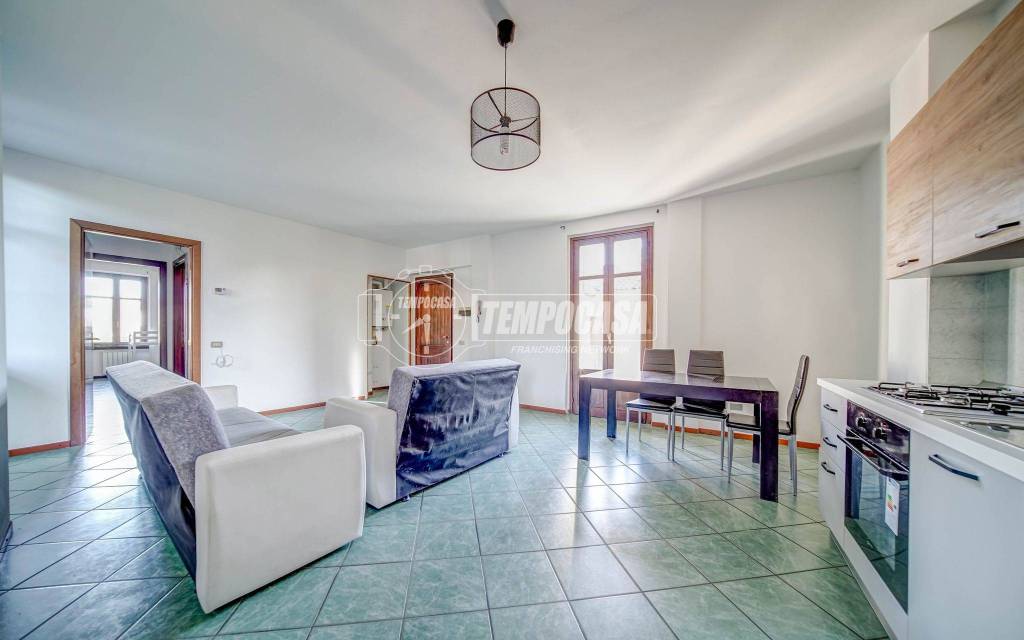 appartamento in vendita a Castelletto sopra Ticino