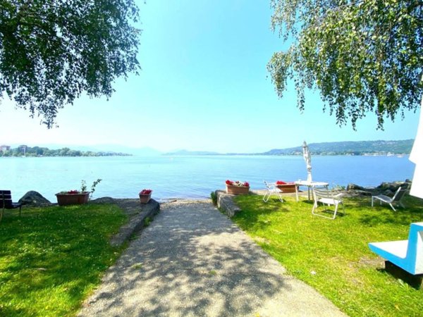 appartamento in vendita a Castelletto sopra Ticino