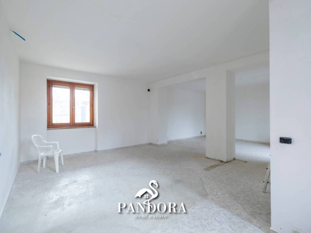 casa indipendente in vendita a Castelletto sopra Ticino