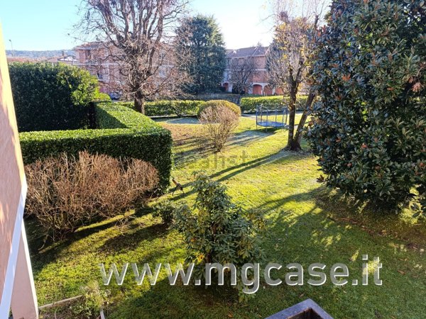 appartamento in vendita a Castelletto sopra Ticino