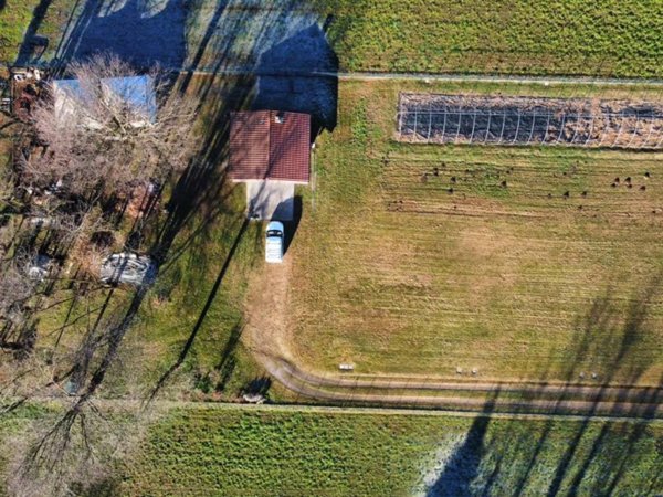 terreno agricolo in vendita a Castelletto sopra Ticino in zona Glisente