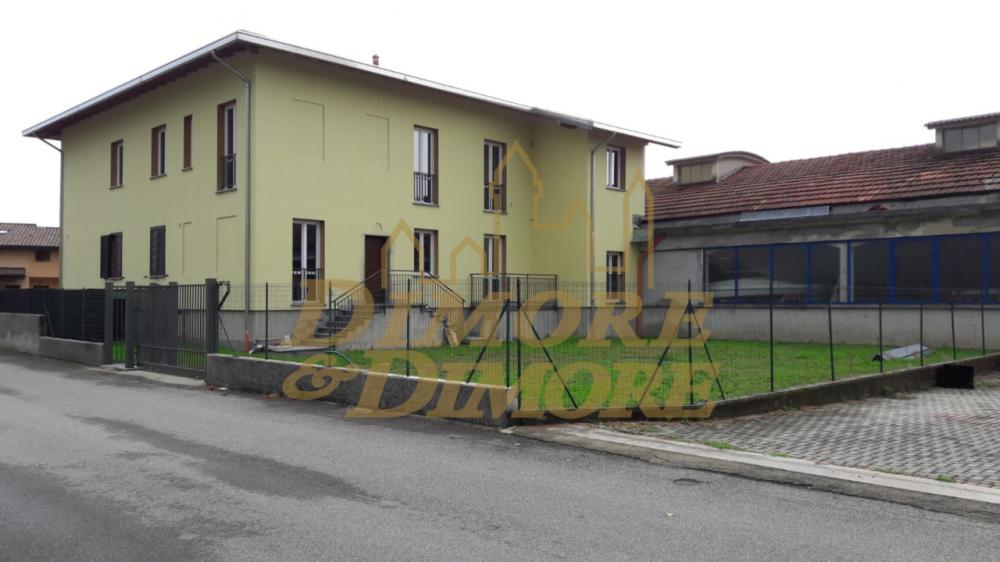 appartamento in vendita a Castelletto sopra Ticino