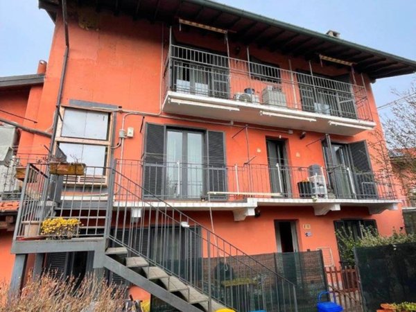 casa indipendente in vendita a Castelletto sopra Ticino