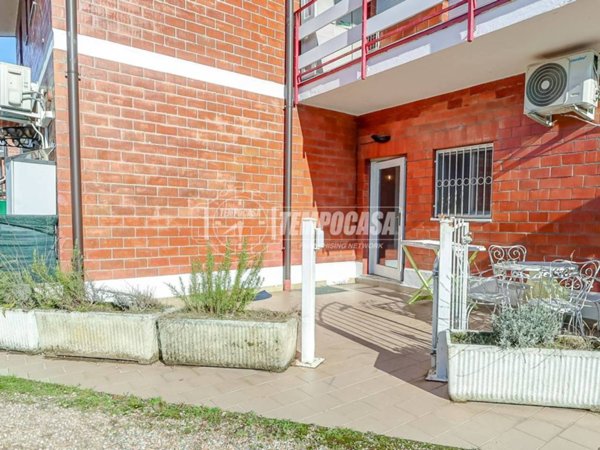 appartamento in vendita a Castelletto sopra Ticino