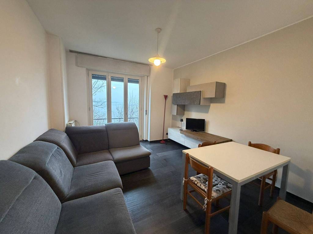 appartamento in vendita a Castelletto sopra Ticino