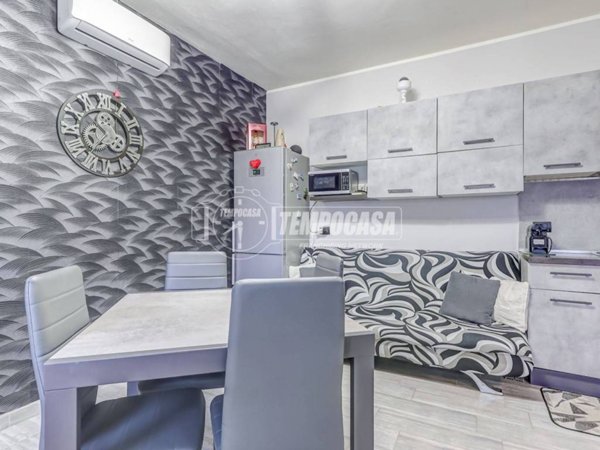 appartamento in vendita a Castelletto sopra Ticino