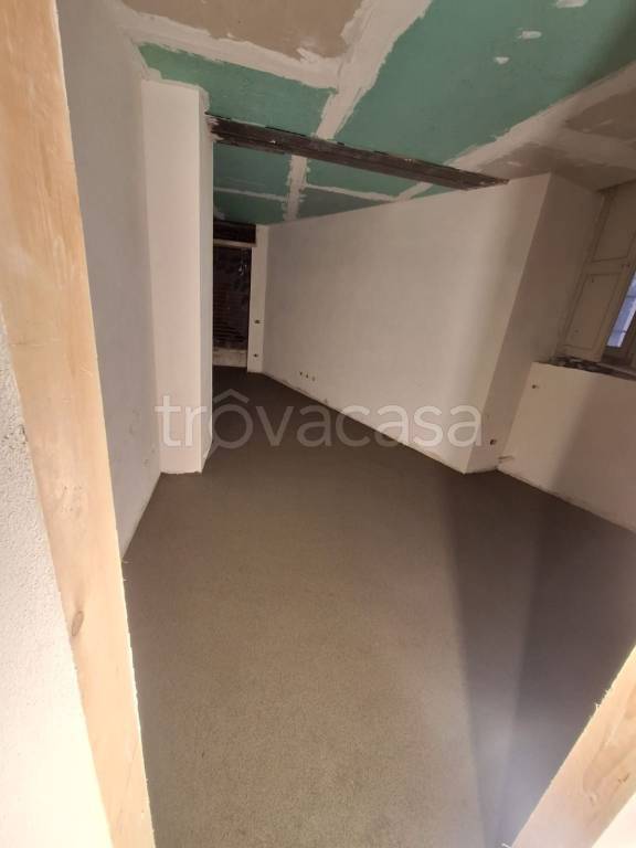 appartamento in vendita a Castelletto sopra Ticino