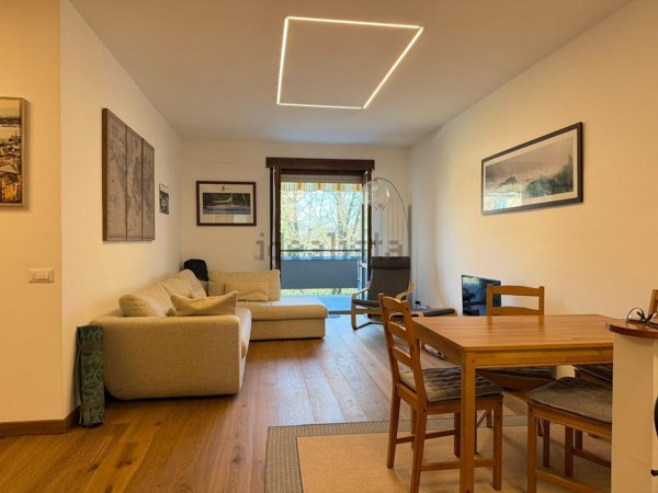 appartamento in vendita a Castelletto sopra Ticino