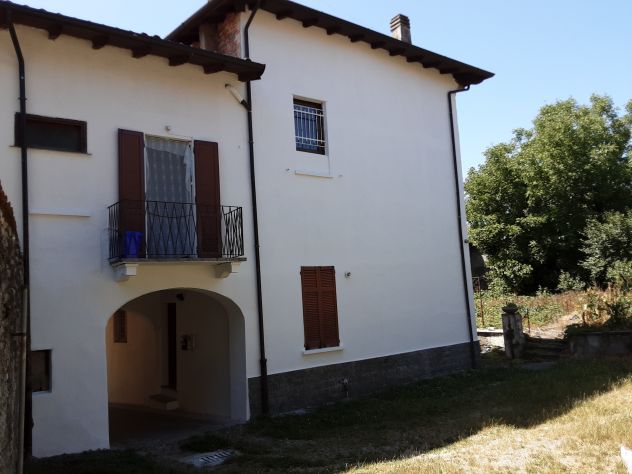 casa indipendente in vendita a Castelletto sopra Ticino