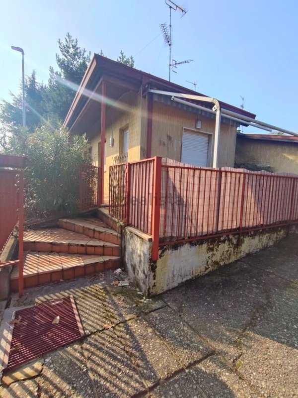 appartamento in vendita a Castelletto sopra Ticino