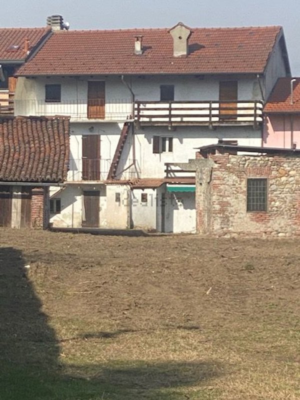 appartamento in vendita a Castelletto sopra Ticino