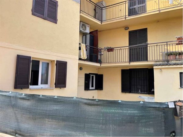 appartamento in vendita a Castelletto sopra Ticino