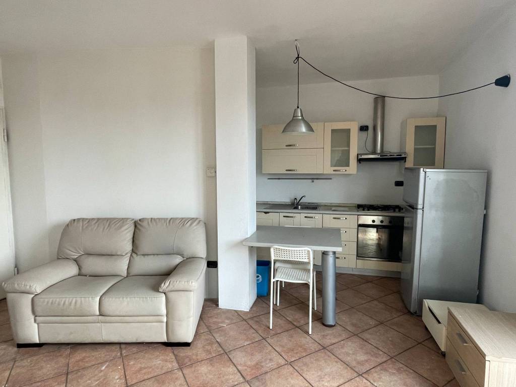 appartamento in vendita a Castelletto sopra Ticino