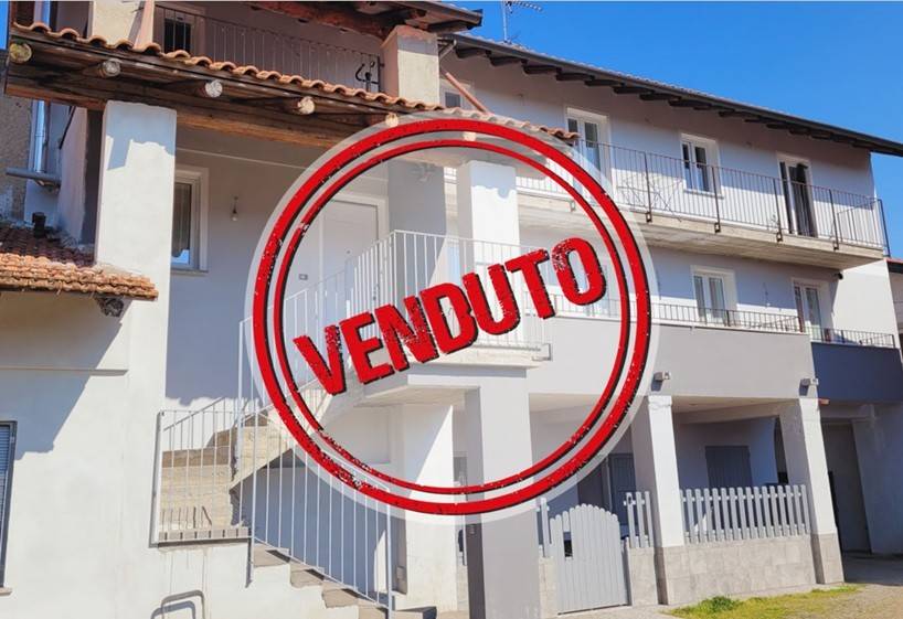 appartamento in vendita a Castelletto sopra Ticino