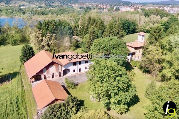 casa indipendente in vendita a Castelletto sopra Ticino