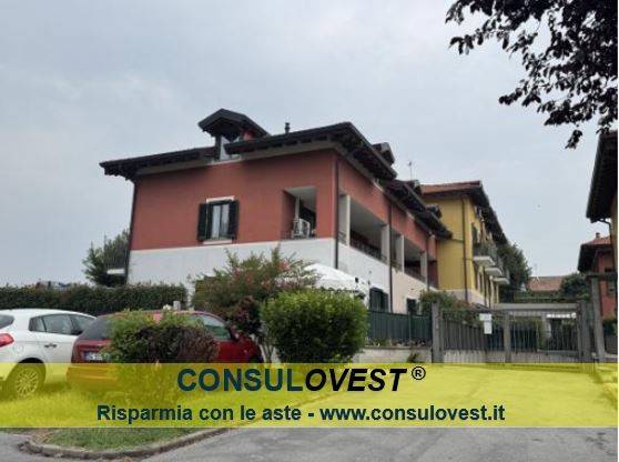appartamento in vendita a Castelletto sopra Ticino