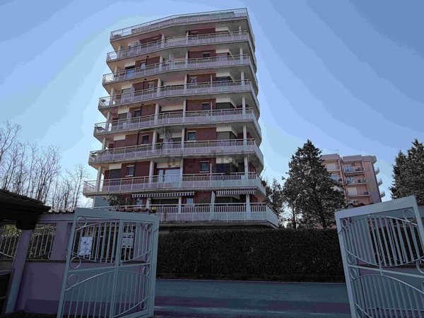 appartamento in vendita a Castelletto sopra Ticino