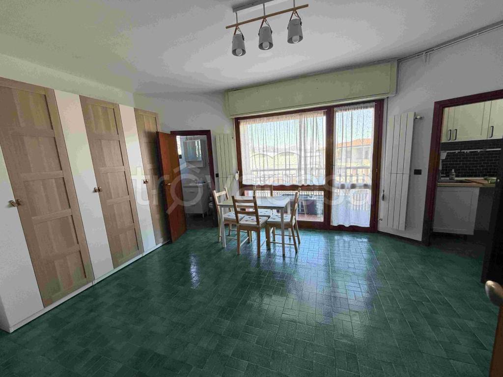 appartamento in vendita a Castelletto sopra Ticino