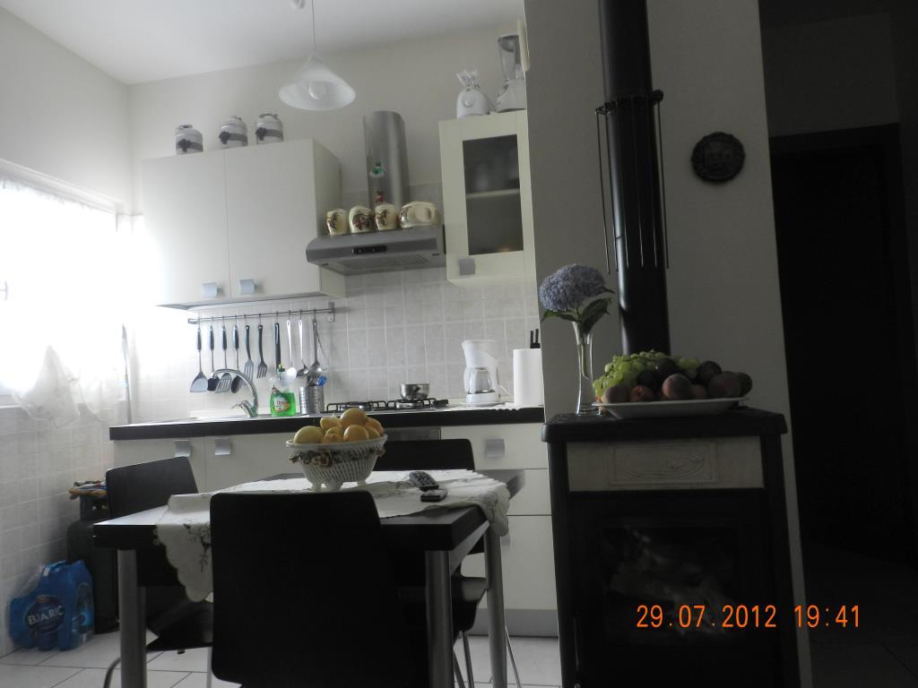 appartamento in vendita a Castelletto sopra Ticino