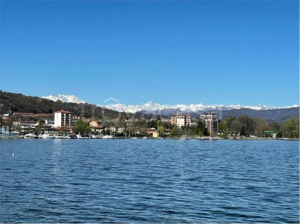 appartamento in vendita a Castelletto sopra Ticino