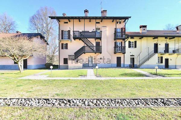 appartamento in vendita a Castelletto sopra Ticino