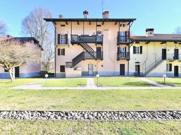 appartamento in vendita a Castelletto sopra Ticino