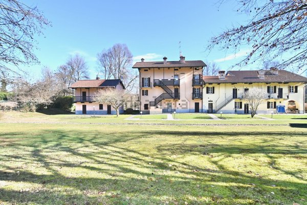 appartamento in vendita a Castelletto sopra Ticino