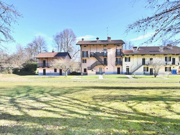 appartamento in vendita a Castelletto sopra Ticino