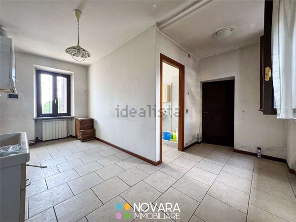 appartamento in vendita a Castelletto sopra Ticino