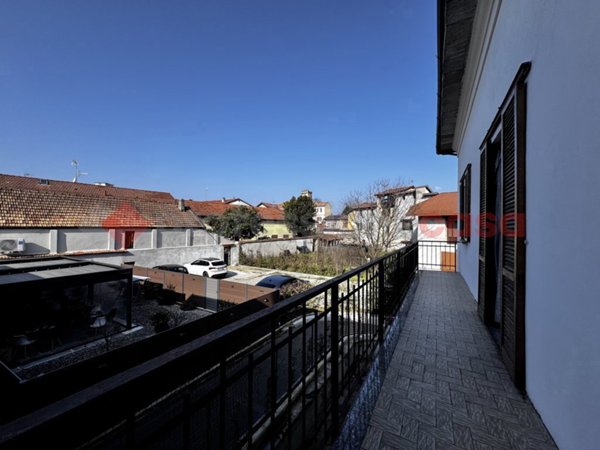 casa indipendente in vendita a Castelletto sopra Ticino in zona Glisente