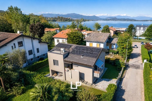 casa indipendente in vendita a Castelletto sopra Ticino