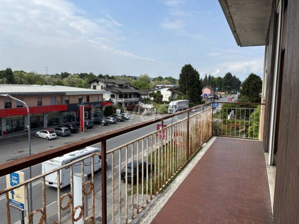 appartamento in vendita a Castelletto sopra Ticino
