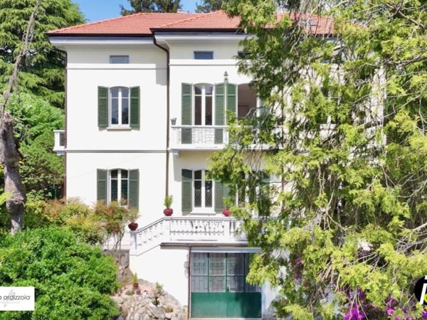casa indipendente in vendita a Castelletto sopra Ticino in zona Valloni