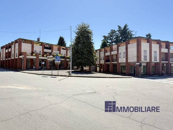 intera palazzina in vendita a Castelletto sopra Ticino