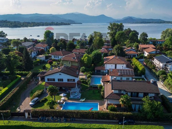 casa indipendente in vendita a Castelletto sopra Ticino